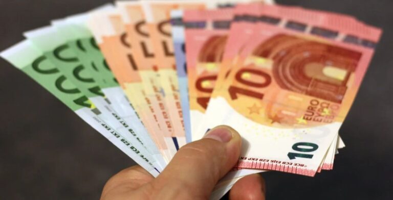 change euros to Turkish liras