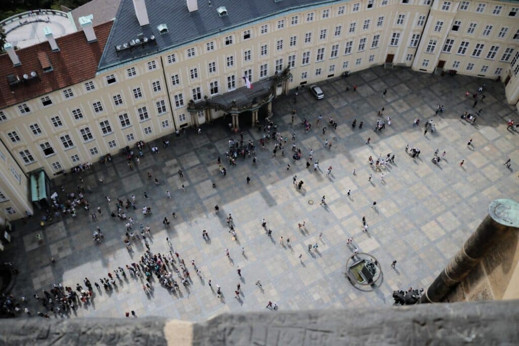 Best Squares of Prague