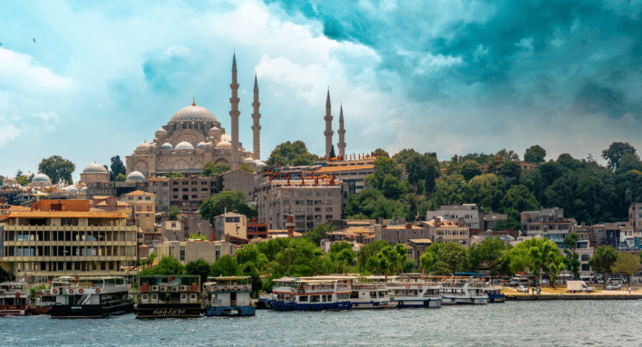 Travel and visit Istanbul, Turkey